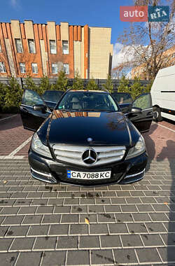 Універсал Mercedes-Benz C-Class 2012 в Черкасах