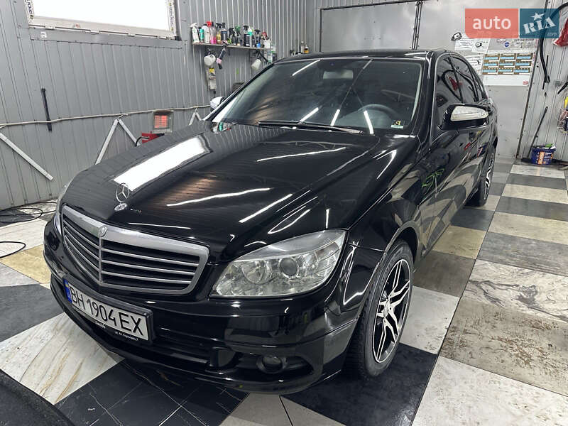 Седан Mercedes-Benz C-Class 2007 в Одессе