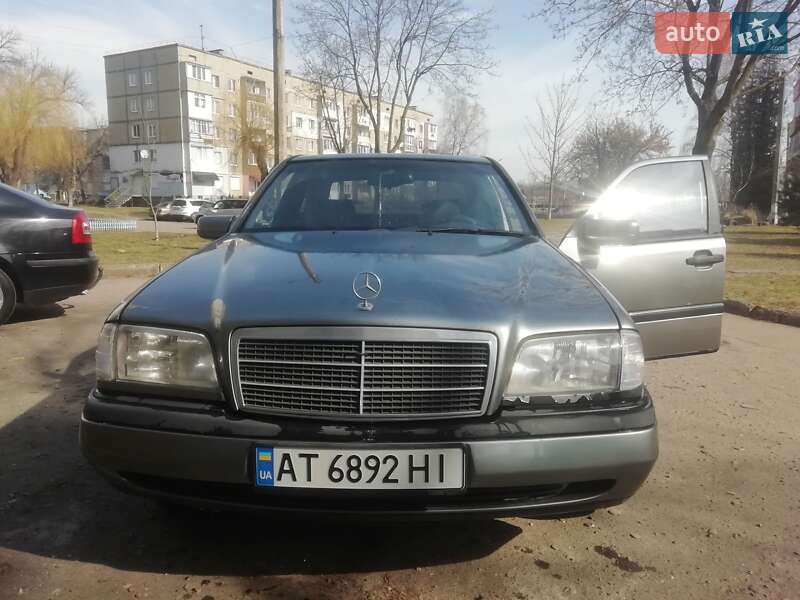 Mercedes-Benz C-Class 1995
