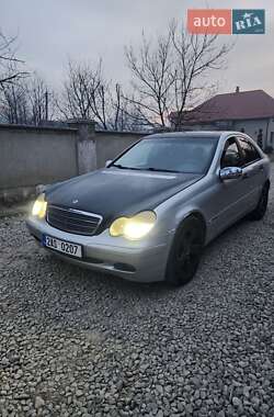 Седан Mercedes-Benz C-Class 2003 в Тячеві