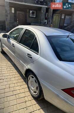 Седан Mercedes-Benz C-Class 2001 в 