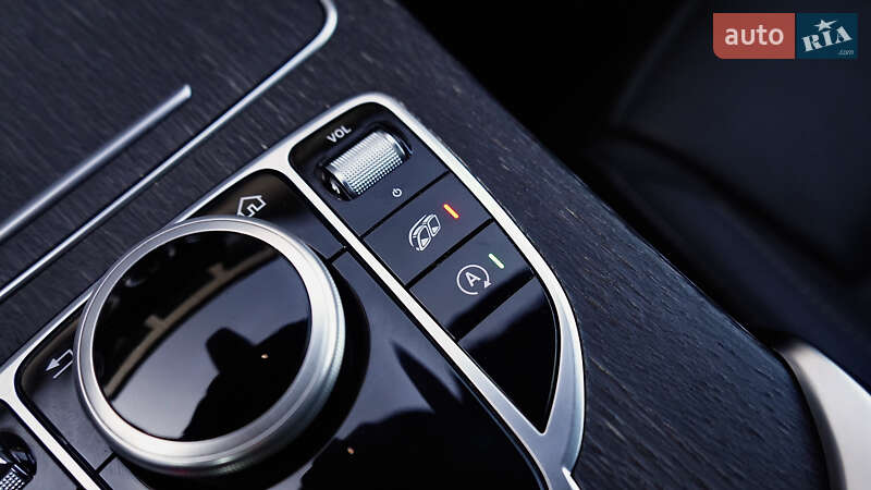 Купе Mercedes-Benz C-Class 2019 в Львове