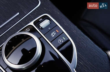 Купе Mercedes-Benz C-Class 2019 в 