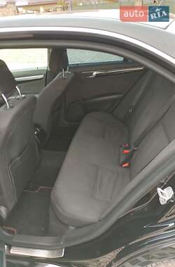 Седан Mercedes-Benz C-Class 2009 в 