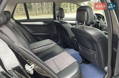 Универсал Mercedes-Benz C-Class 2010 в 
