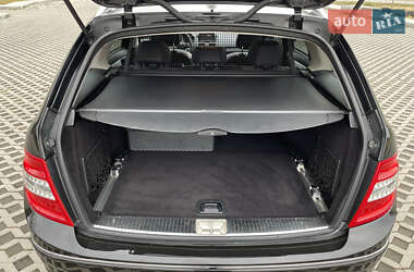 Универсал Mercedes-Benz C-Class 2010 в 