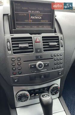 Универсал Mercedes-Benz C-Class 2010 в 