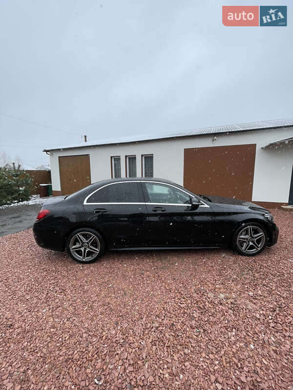 Седан Mercedes-Benz C-Class 2019 в Мостиске