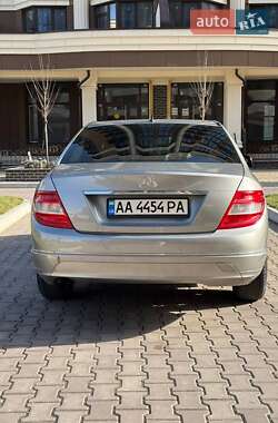 Седан Mercedes-Benz C-Class 2008 в 