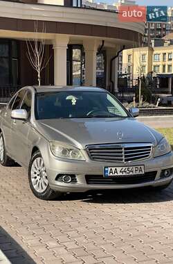 Седан Mercedes-Benz C-Class 2008 в 