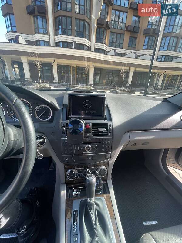 Седан Mercedes-Benz C-Class 2008 в Киеве