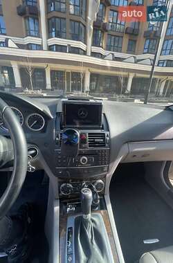 Седан Mercedes-Benz C-Class 2008 в 