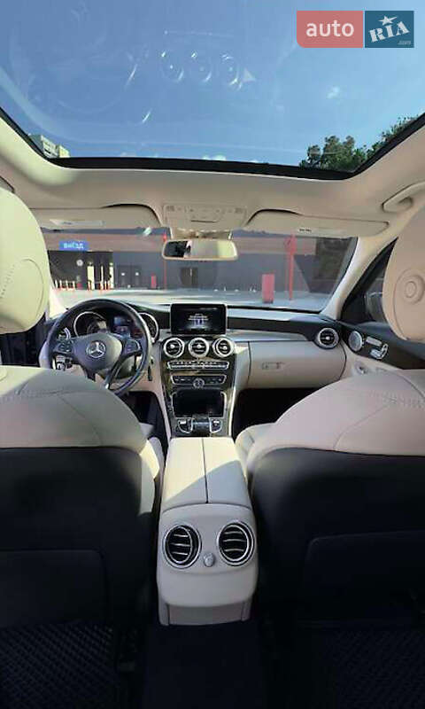 Седан Mercedes-Benz C-Class 2015 в Киеве