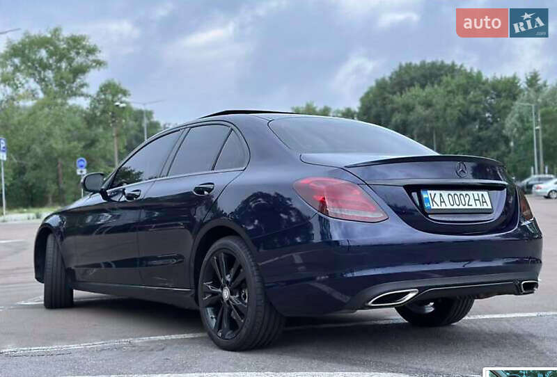 Седан Mercedes-Benz C-Class 2015 в Киеве