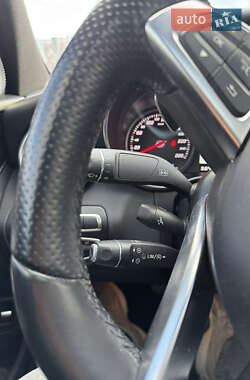 Седан Mercedes-Benz C-Class 2016 в 