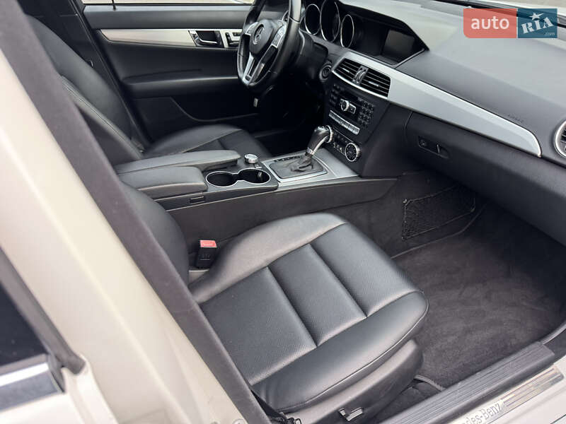 Седан Mercedes-Benz C-Class 2012 в Одесі