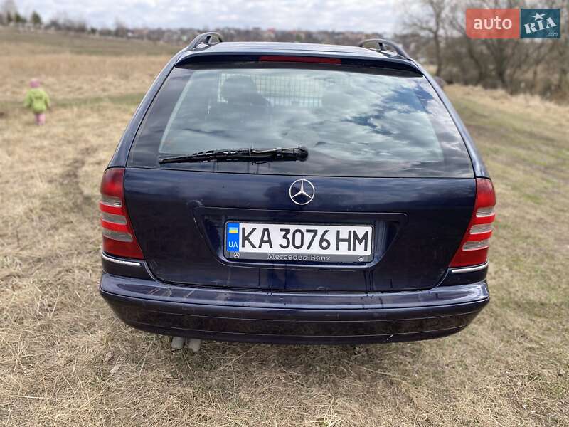 Универсал Mercedes-Benz C-Class 2002 в Днепре