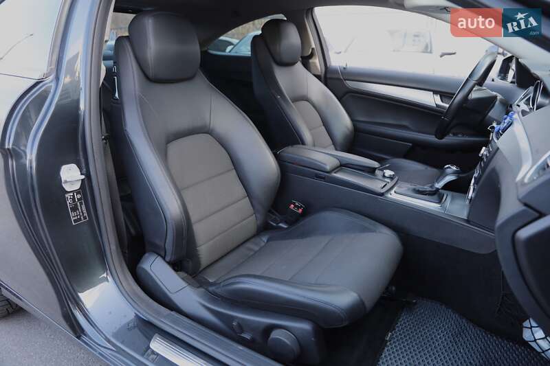 Купе Mercedes-Benz C-Class 2013 в Харькове