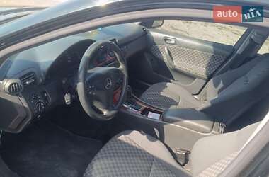 Універсал Mercedes-Benz C-Class 2003 в 