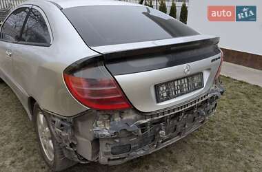 Купе Mercedes-Benz C-Class 2003 в 