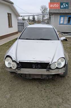 Купе Mercedes-Benz C-Class 2003 в 
