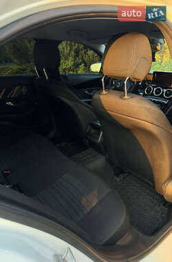 Седан Mercedes-Benz C-Class 2016 в 