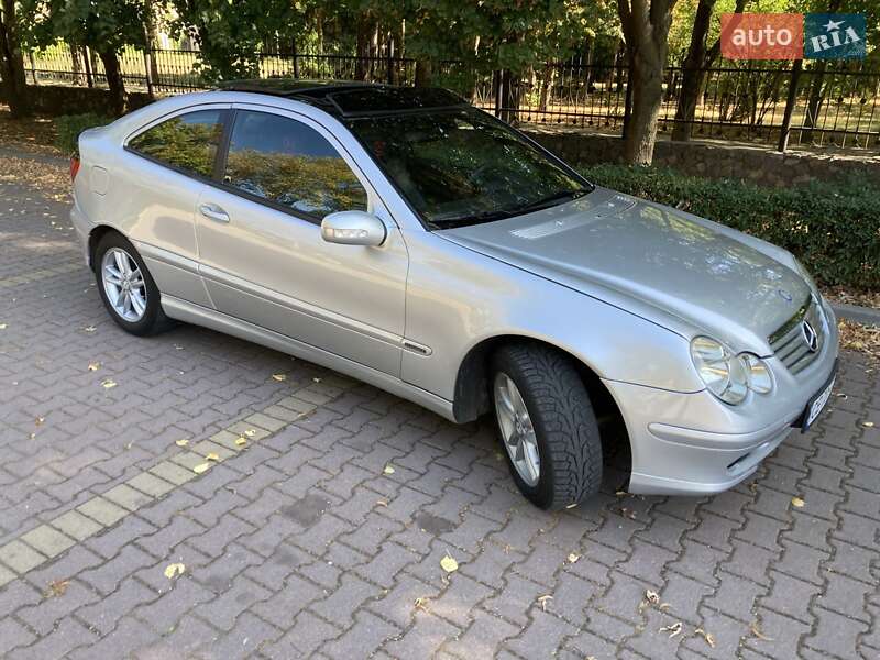 Купе Mercedes-Benz C-Class 2001 в Миргороде