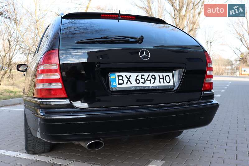 Универсал Mercedes-Benz C-Class 2004 в Ивано-Франковске