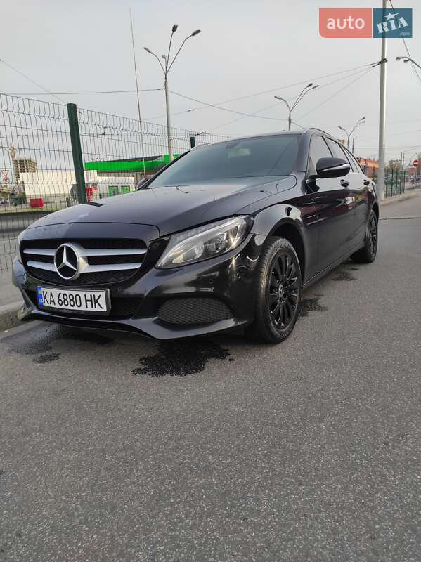 Универсал Mercedes-Benz C-Class 2015 в 