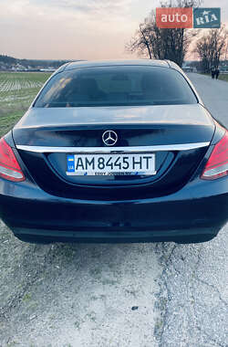 Седан Mercedes-Benz C-Class 2017 в 
