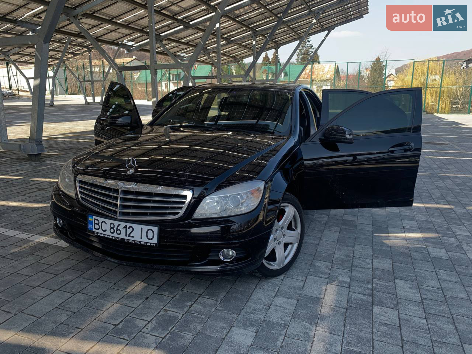 2010 Mercedes-Benz C-klasse - мініатюра 2