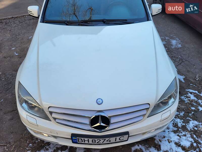 Mercedes-Benz C-Class 2010
