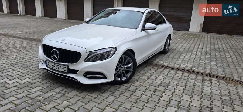 Седан Mercedes-Benz C-Class 2015 в Киеве