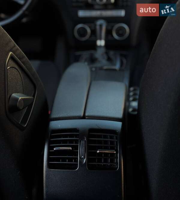 Универсал Mercedes-Benz C-Class 2014 в Виноградове