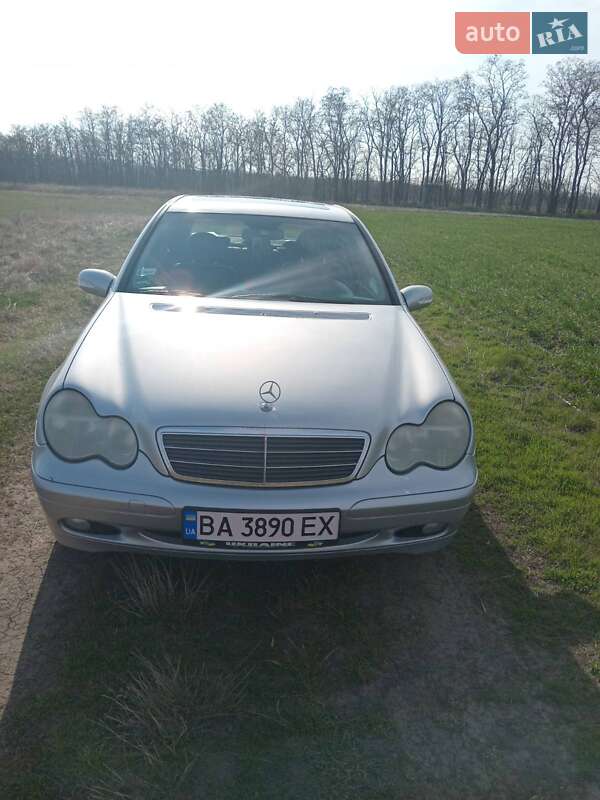 Седан Mercedes-Benz C-Class 2002 в Кропивницком