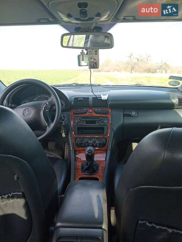 Седан Mercedes-Benz C-Class 2002 в Кропивницькому