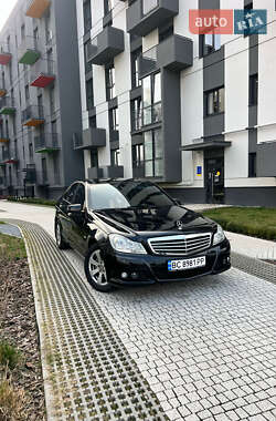 Седан Mercedes-Benz C-Class 2011 в 