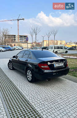 Седан Mercedes-Benz C-Class 2011 в 