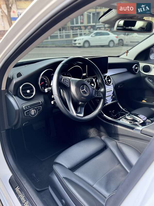 Седан Mercedes-Benz C-Class 2017 в Одессе