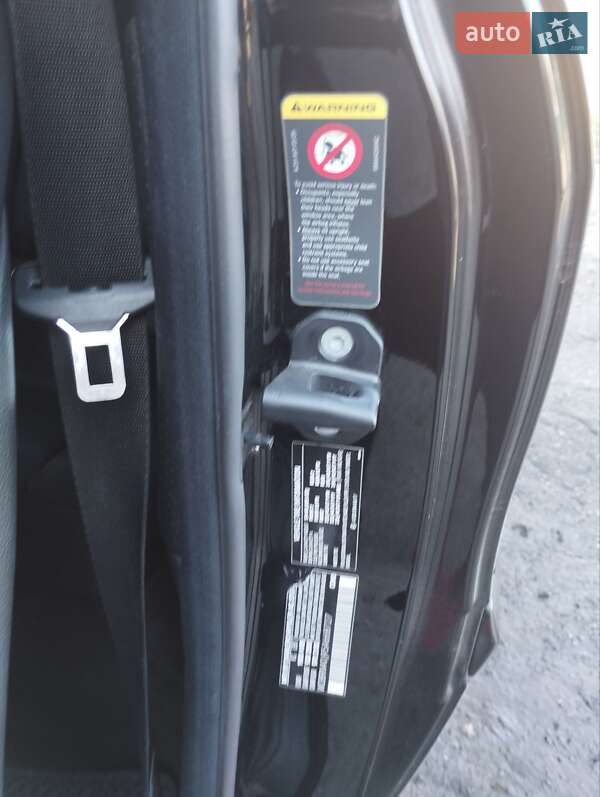 Купе Mercedes-Benz C-Class 2005 в Тальному