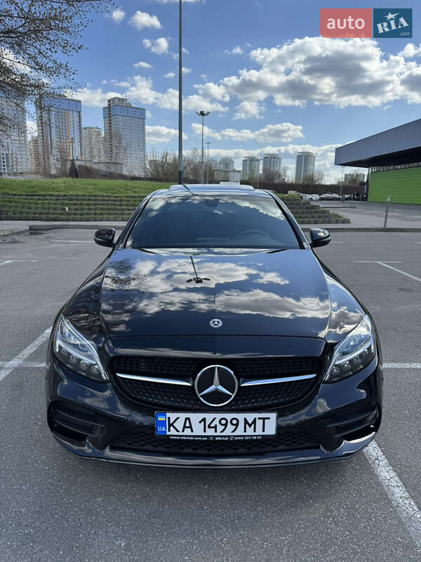 Mercedes-Benz C-Class 2021