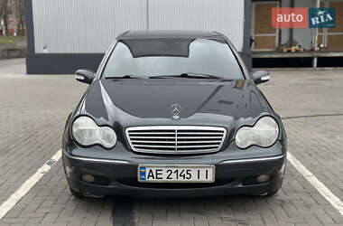 Седан Mercedes-Benz C-Class 2000 в 