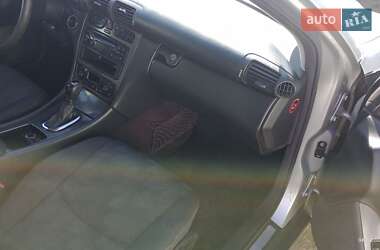 Седан Mercedes-Benz C-Class 2002 в 