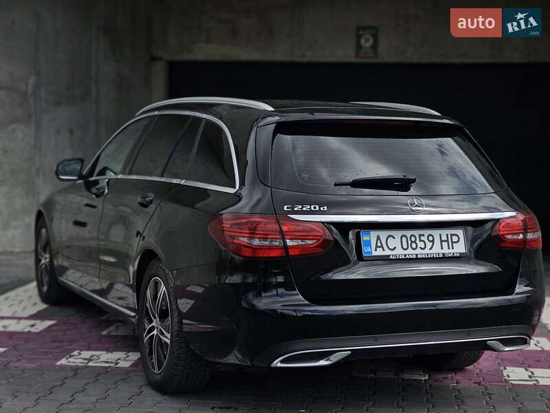 Універсал Mercedes-Benz C-Class 2019 в Львові