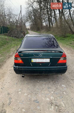 Седан Mercedes-Benz C-Class 1995 в 