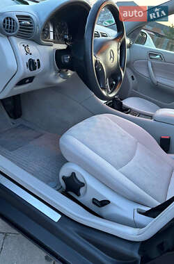 Седан Mercedes-Benz C-Class 2005 в 