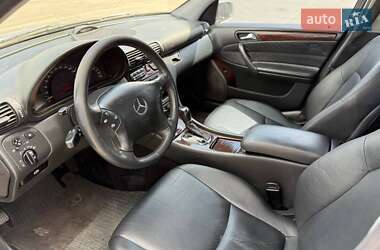 Седан Mercedes-Benz C-Class 2004 в 