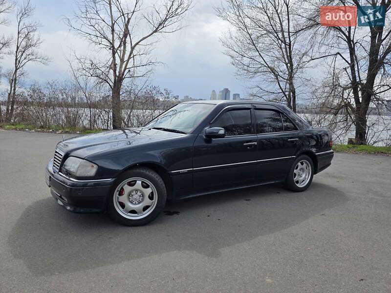 Седан Mercedes-Benz C-Class 1997 в 