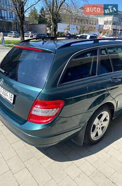 Универсал Mercedes-Benz C-Class 2010 в 