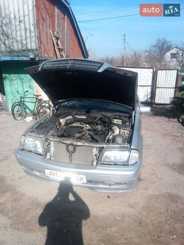 Седан Mercedes-Benz C-Class 1997 в Борисполе